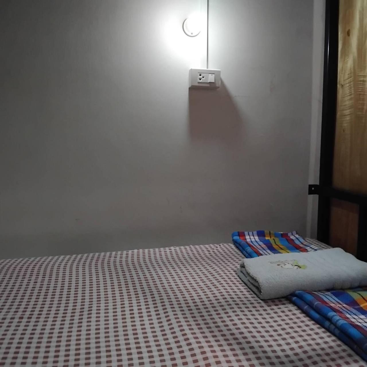 Amazing Khaosan Hostel Bangkok Exterior foto